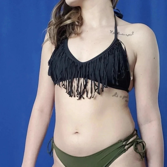 Red Camel Fringed Black Bikini Top - Medium - Picture 5 of 6